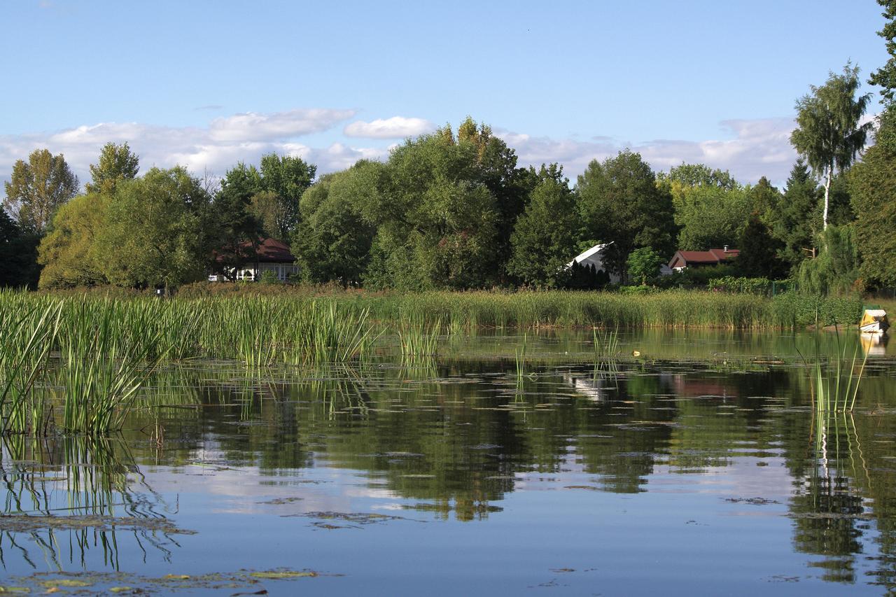 Hotel Lipowy Przyladek - Szkolenia I Wypoczynek Serock Esterno foto