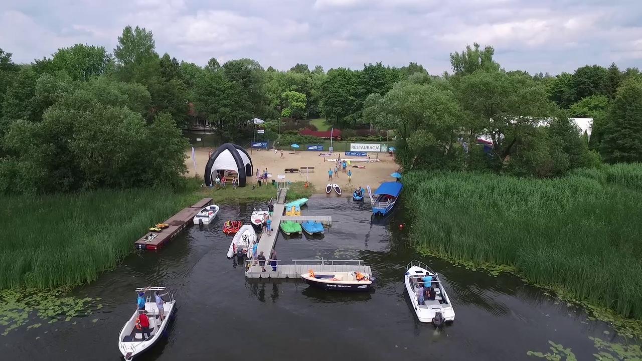 Hotel Lipowy Przyladek - Szkolenia I Wypoczynek Serock Esterno foto